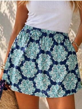 Lilly Pulitzer Sea Shell Print Pull On Skirt With Pockets